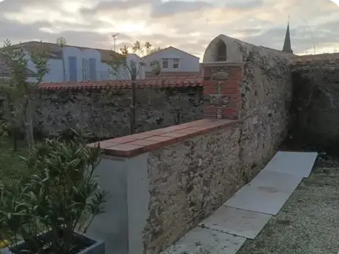 tailleur de pierre à Olonne-sur-Mer - image 3