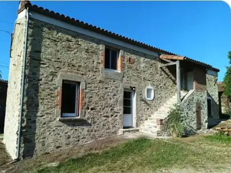 tailleur de pierre à Saint-Gilles-Croix-de-Vie - image 4